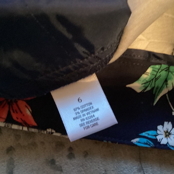 ROZ & Ali print pants size 6 - Picture 3 of 7